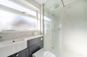 Bathroom angle 2- click for photo gallery